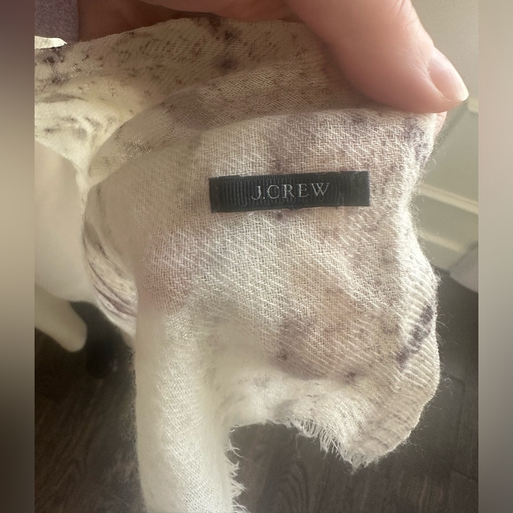 J Crew Wool Python Print Scarf/Wrap - Picture 4 of 8